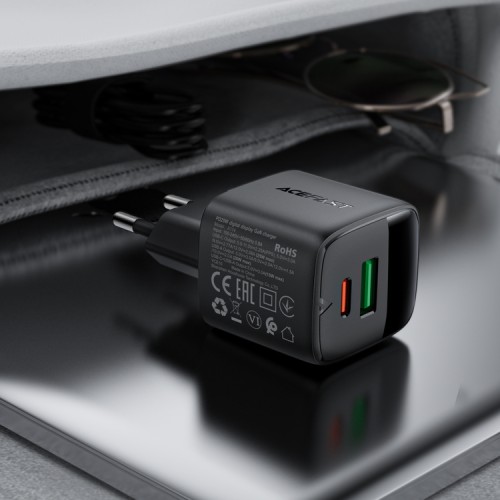 Мережевий зарядний пристрій ACEFAST A114 PD25W GaN charger (USB-A+USB-C) with digital display Black