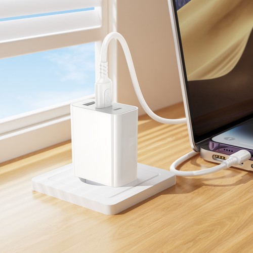 Мережевий зарядний пристрій BOROFONE BA105A Stellar three-port charger White
