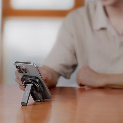 Тримач телефона Ulanzi MA60 Foldable Magnetic Phone Tripod (Red)